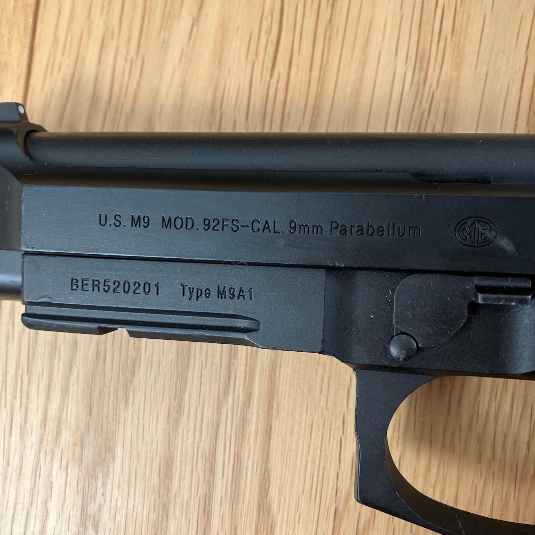 M9A1 ガスブローバックガスガン（マガジン3つ付き）