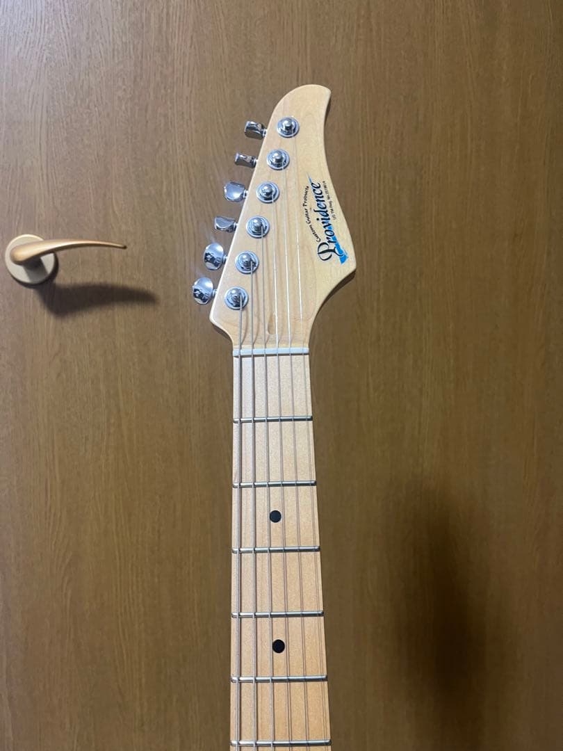 Providenceギター　aH-102TRSC