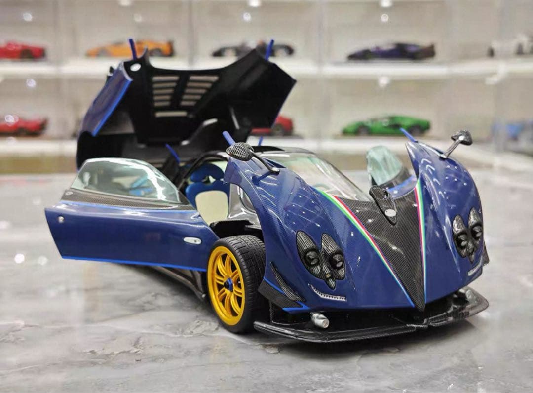 新発売 全開閉 Almost Real 1/18 パガーニ ゾンダ ミニカー