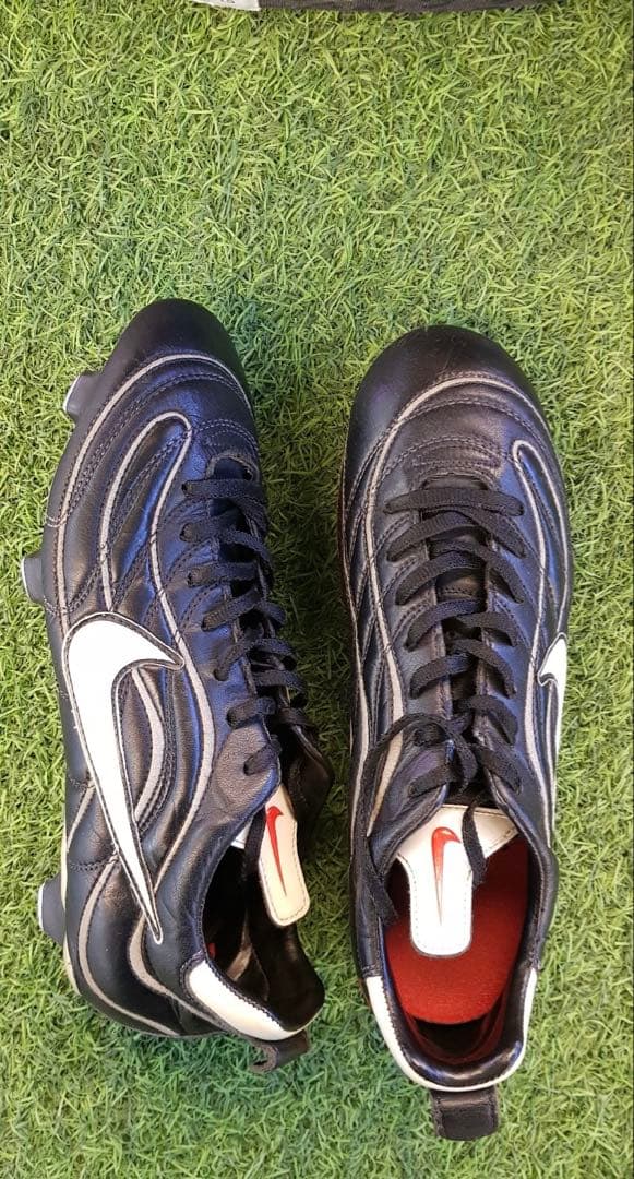 ナイキ マーキュリー サッカーシューズ 初代モデル