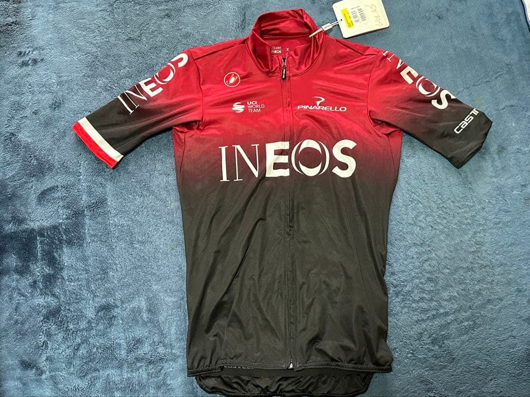 選手支給品チームイネオス　半袖ジャージ　チャンピオンバンド付　　カステリ　非売品