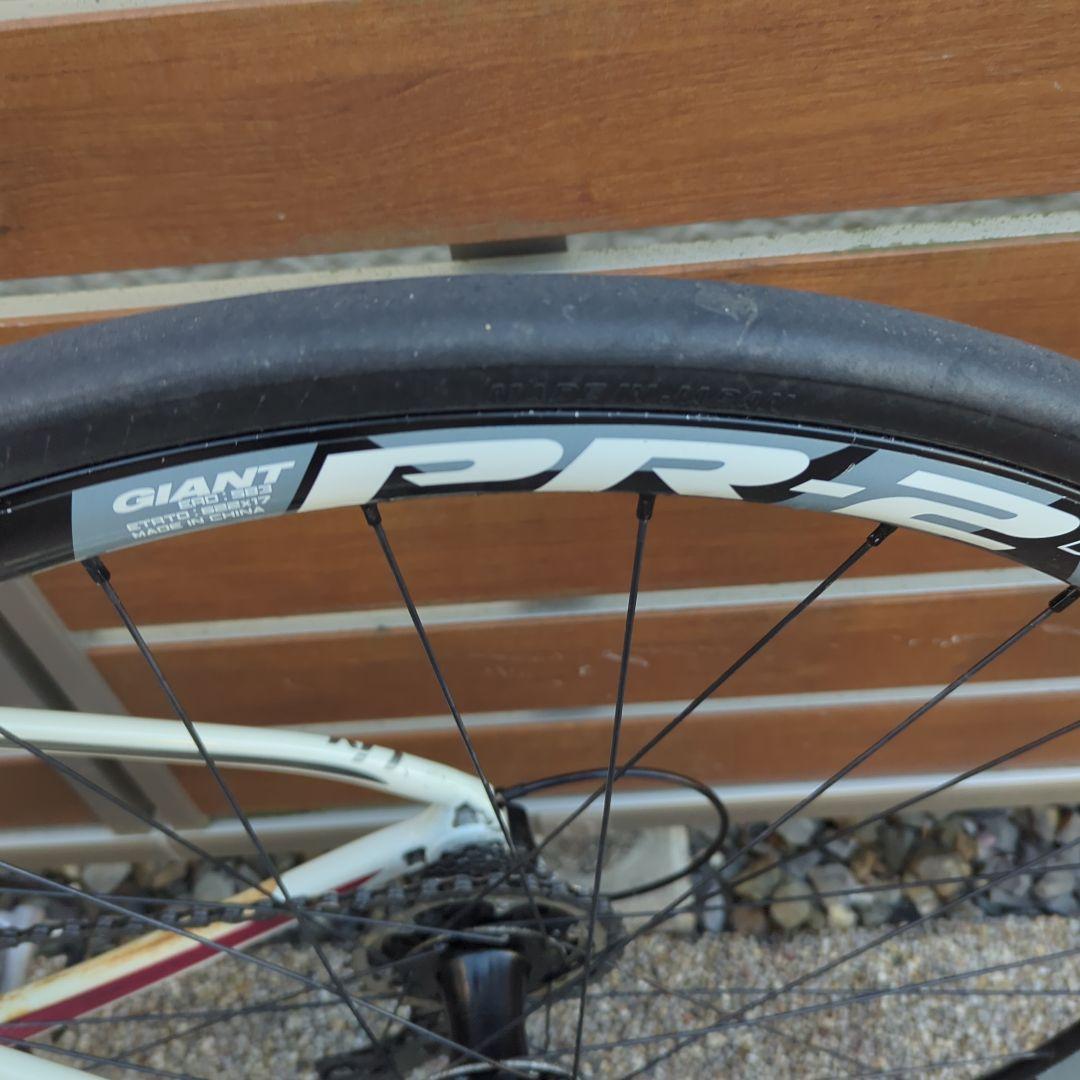 ジャイアント　カーボンディスクロードバイク