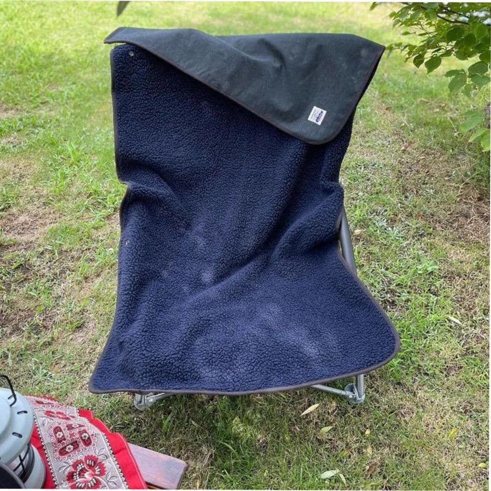 【新品・未使用】ON SLIVA KNIT BLANKET ネイビー