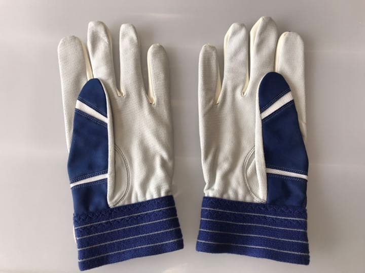 超レア 糸井嘉男選手 バッ手 リストバンド