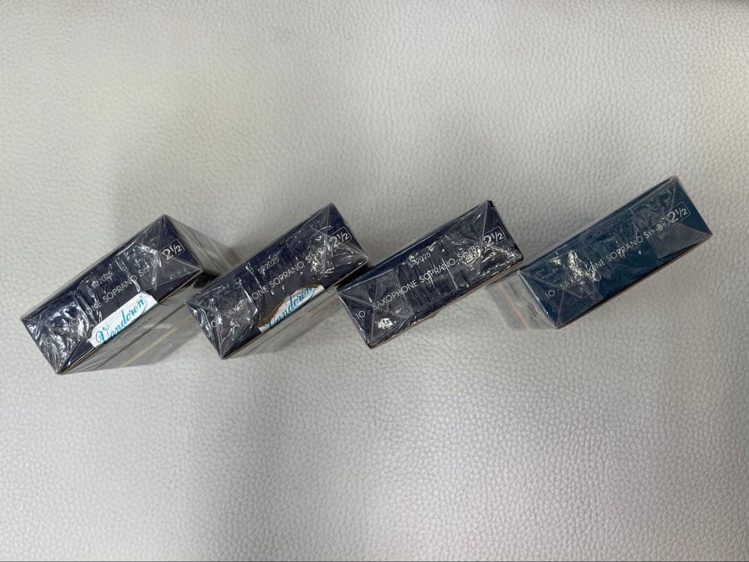 Vandoren ソプラノサックスリード 2 ½【4箱セット】