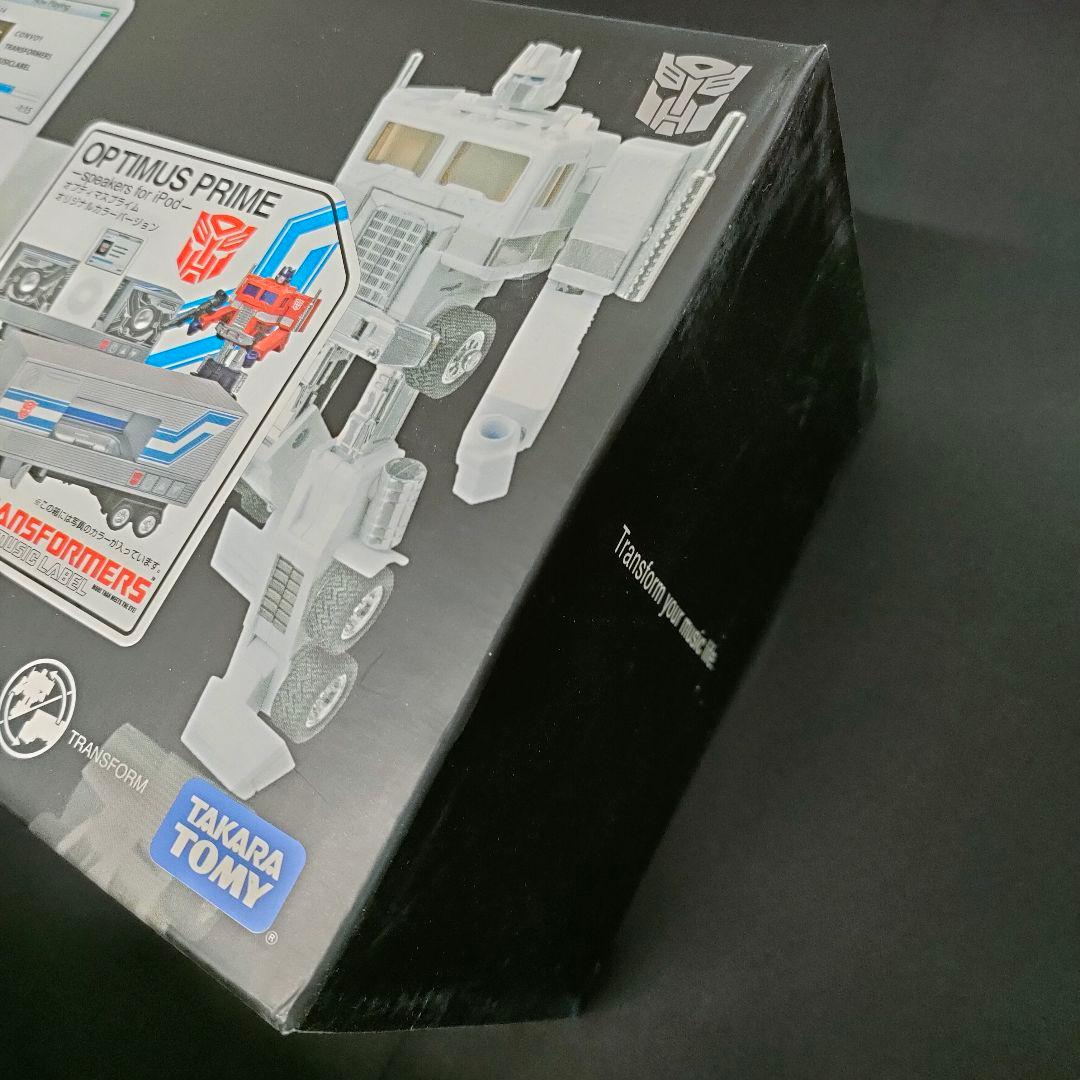 新品　トランスフォーマー　ミュージックレーベル　スピーカーiPod　コンボイ