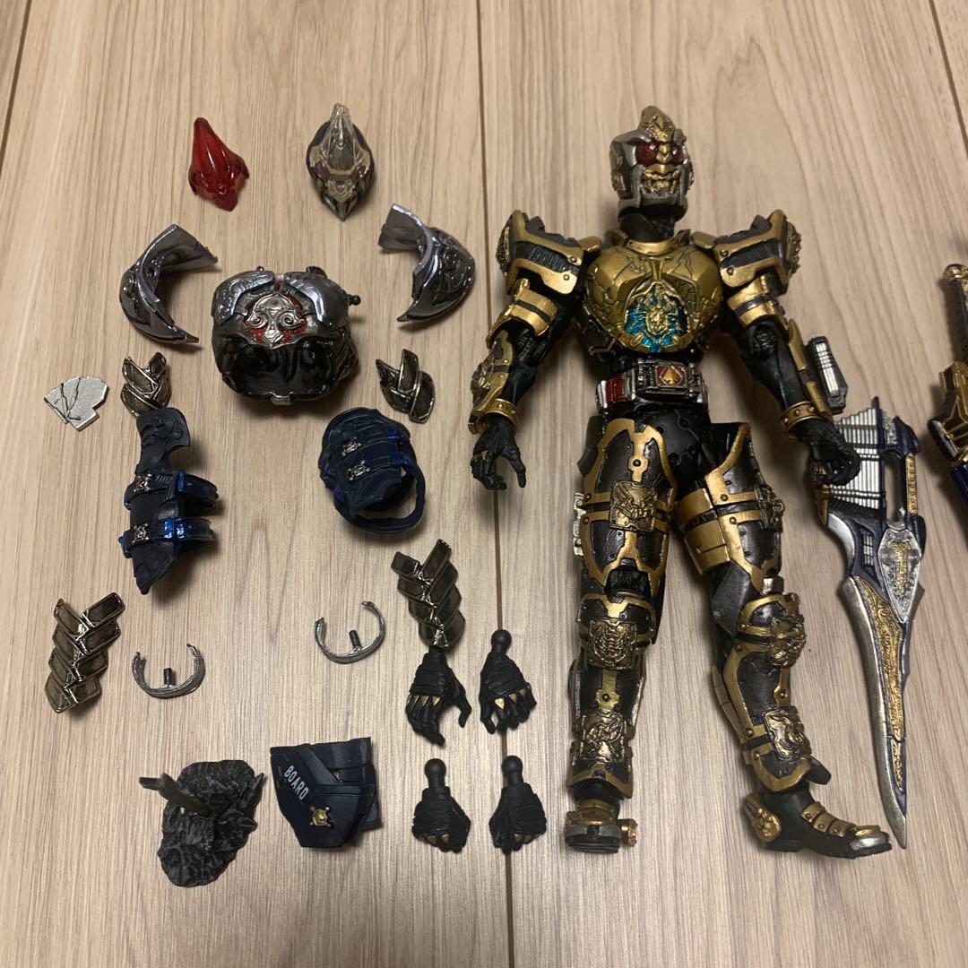k*y様 S.I.C 仮面ライダー ブレイド&ワイルドカリスセット