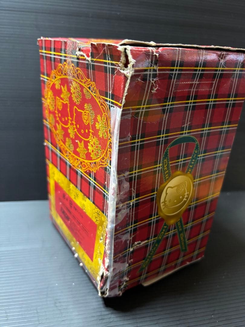 サンリオ　ベルベット風　ドレスドール　キティ ミミィ 2個セット