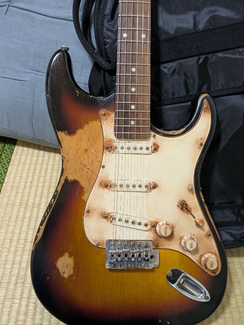 ギター pirates relic by georarms stratocaster
