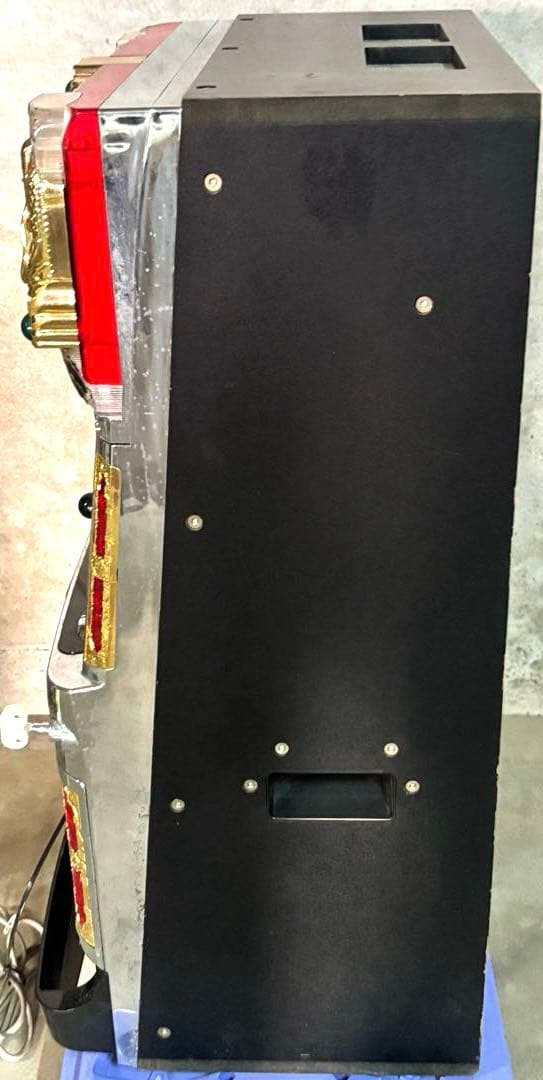 N3300 ストリートファイターV スロットマシン