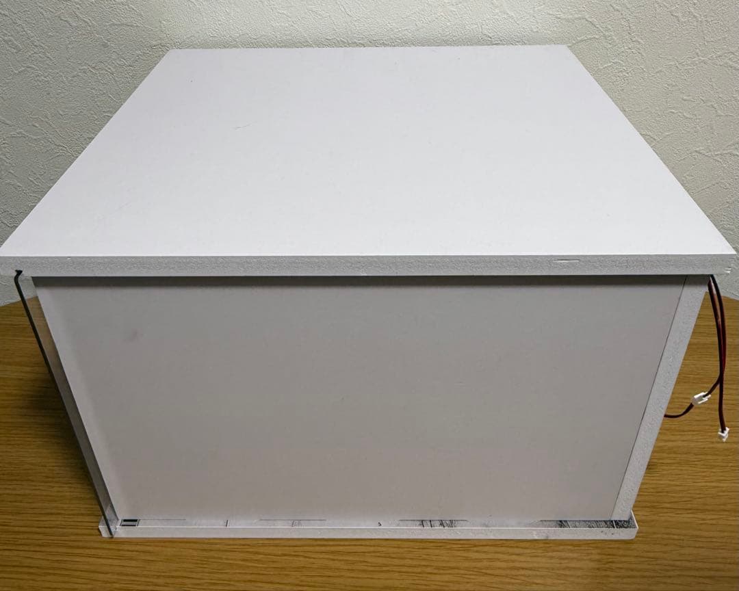 1/64スケールミニカー ジオラマ 倉庫 ガレージ