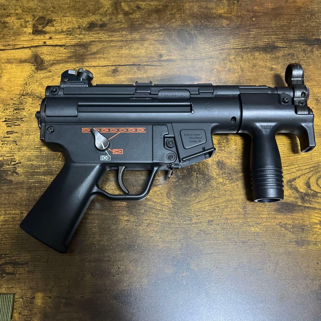 東京マルイ　MP5K A4　電動ガン　スリング、多段マグ4本、マガジンポーチ付属