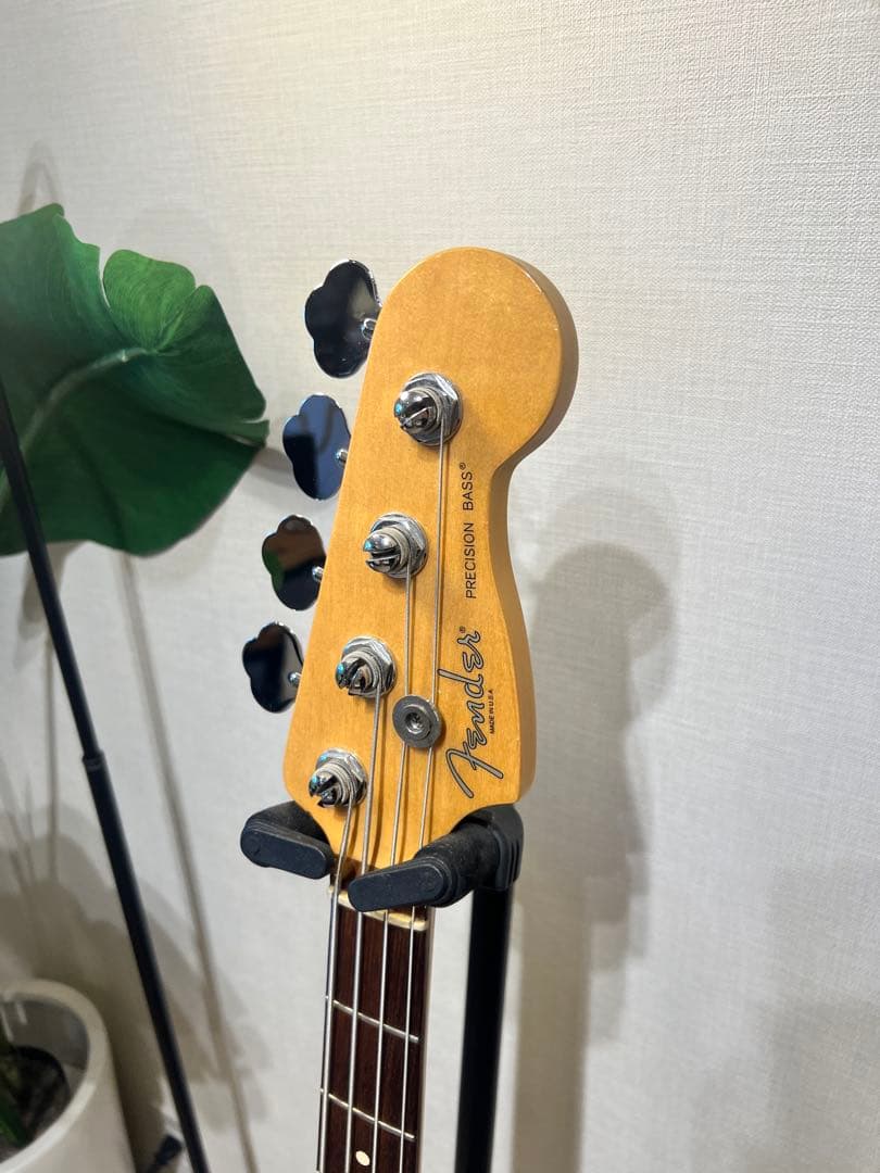 ベース Fender American Standard Precision Bass