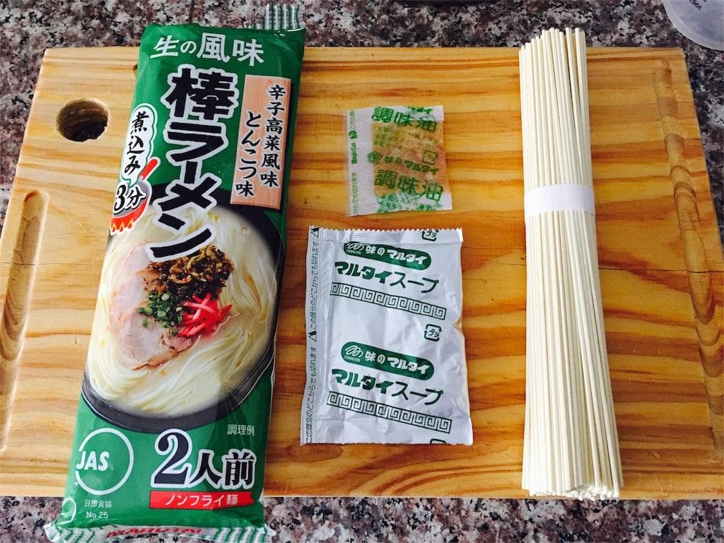 大特￥26800　1食分￥112人気辛子高菜風味棒ラーメン マルタイの棒ラーメン