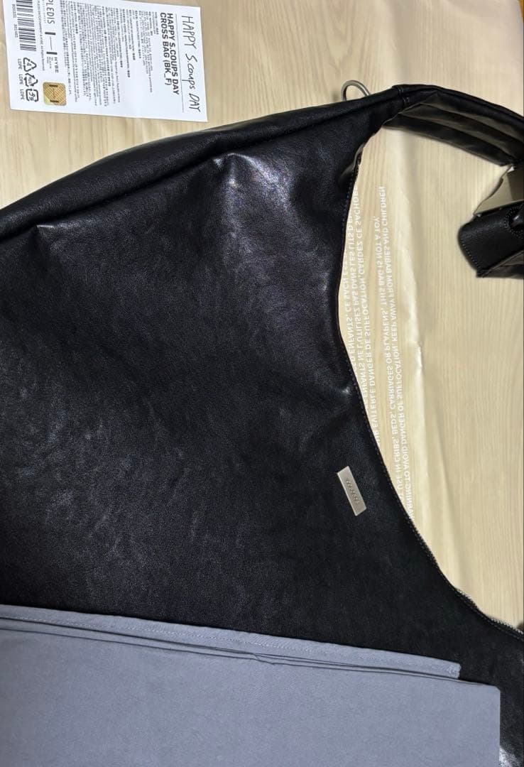 SEVENTEEN エスクプス クロスバック