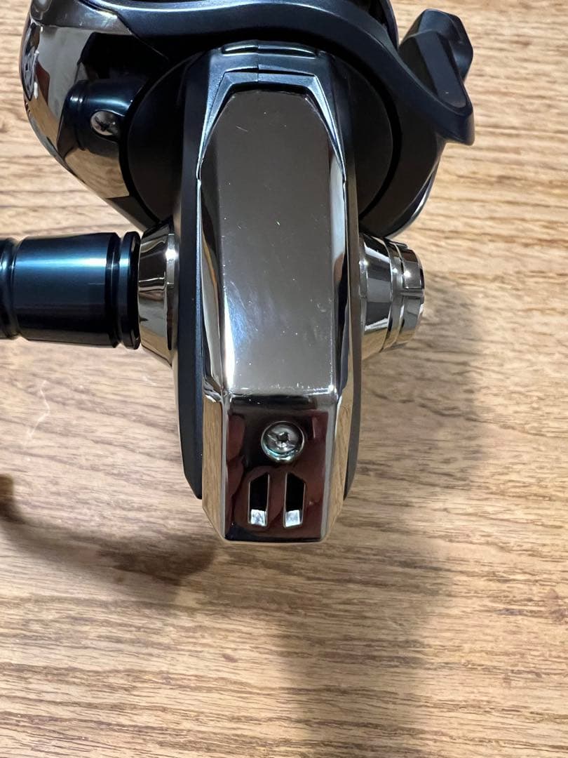 リール 20 SHIMANO STRADIC SW 10000HG