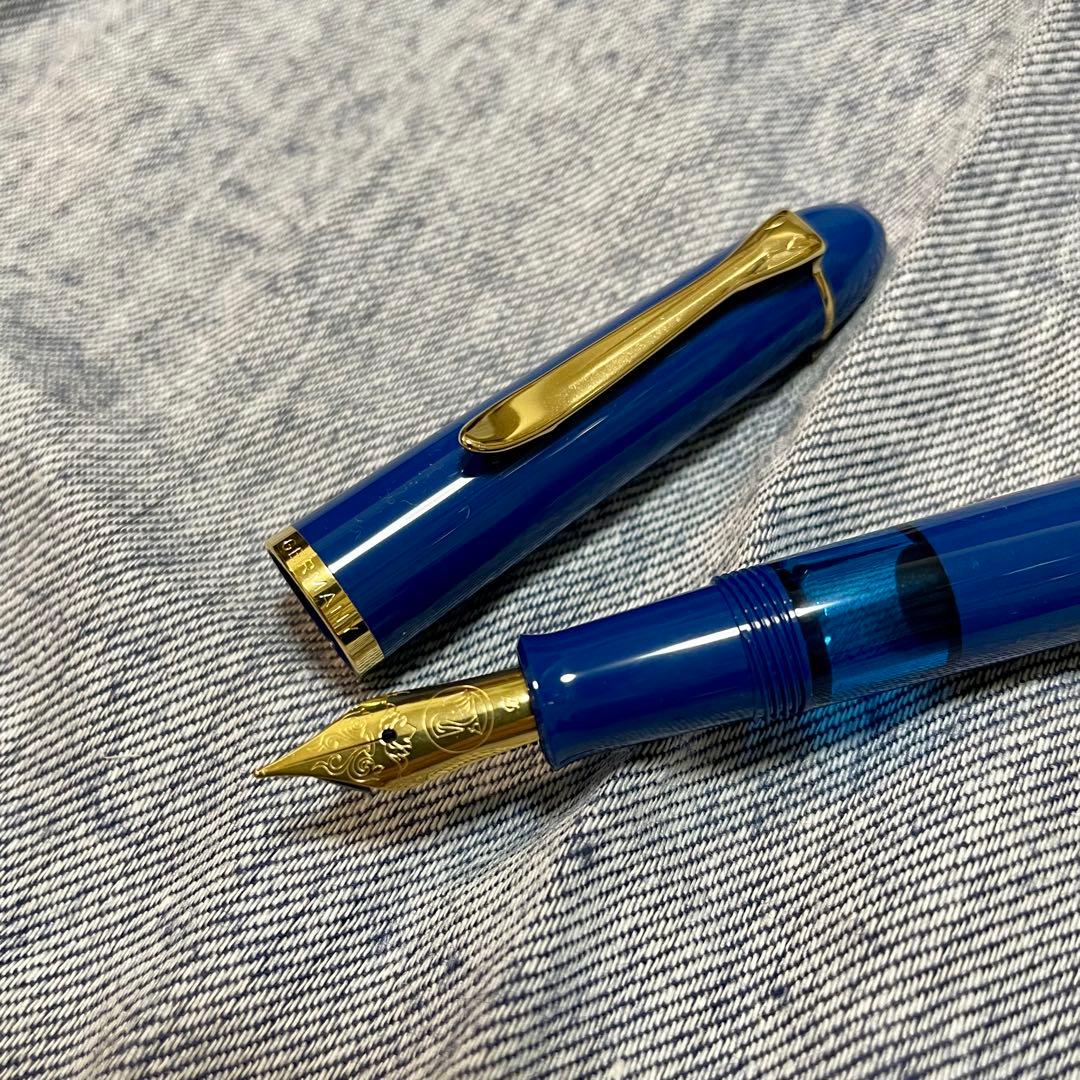 ペリカン　M120アイコニックブルー　万年筆　F細字　未使用　限定品