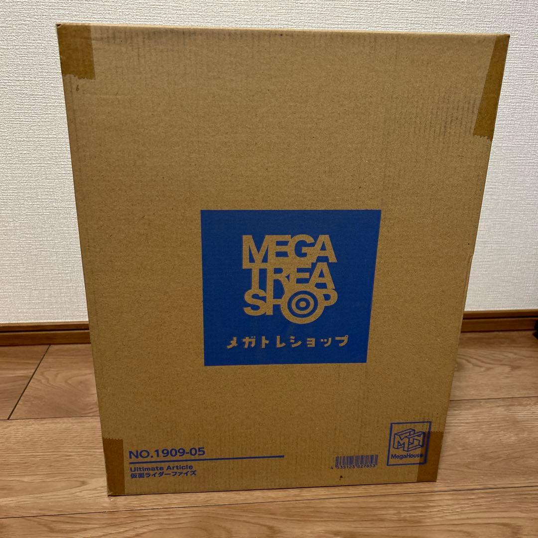 メガハウス　フィギュア「Ultimate Article 仮面ライダーファイズ」