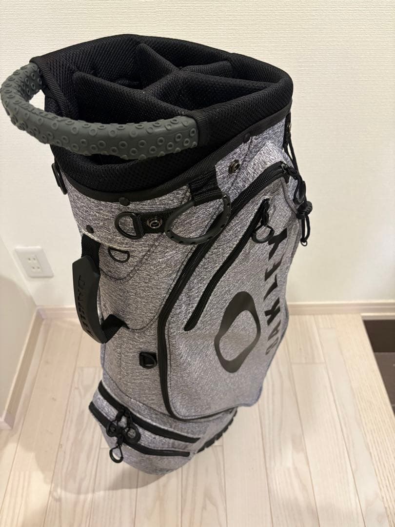 OAKLEY キャディバッグ スタンド型　グレー