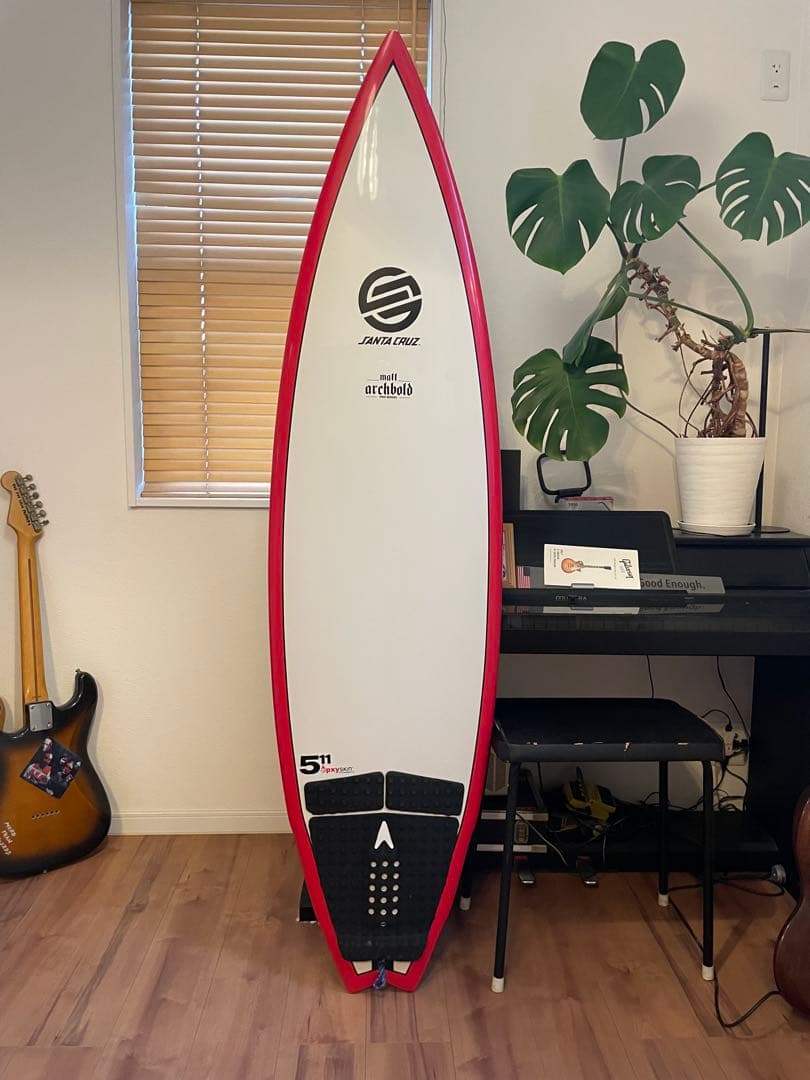 サンタクルクズ　サーフボード 5'11\