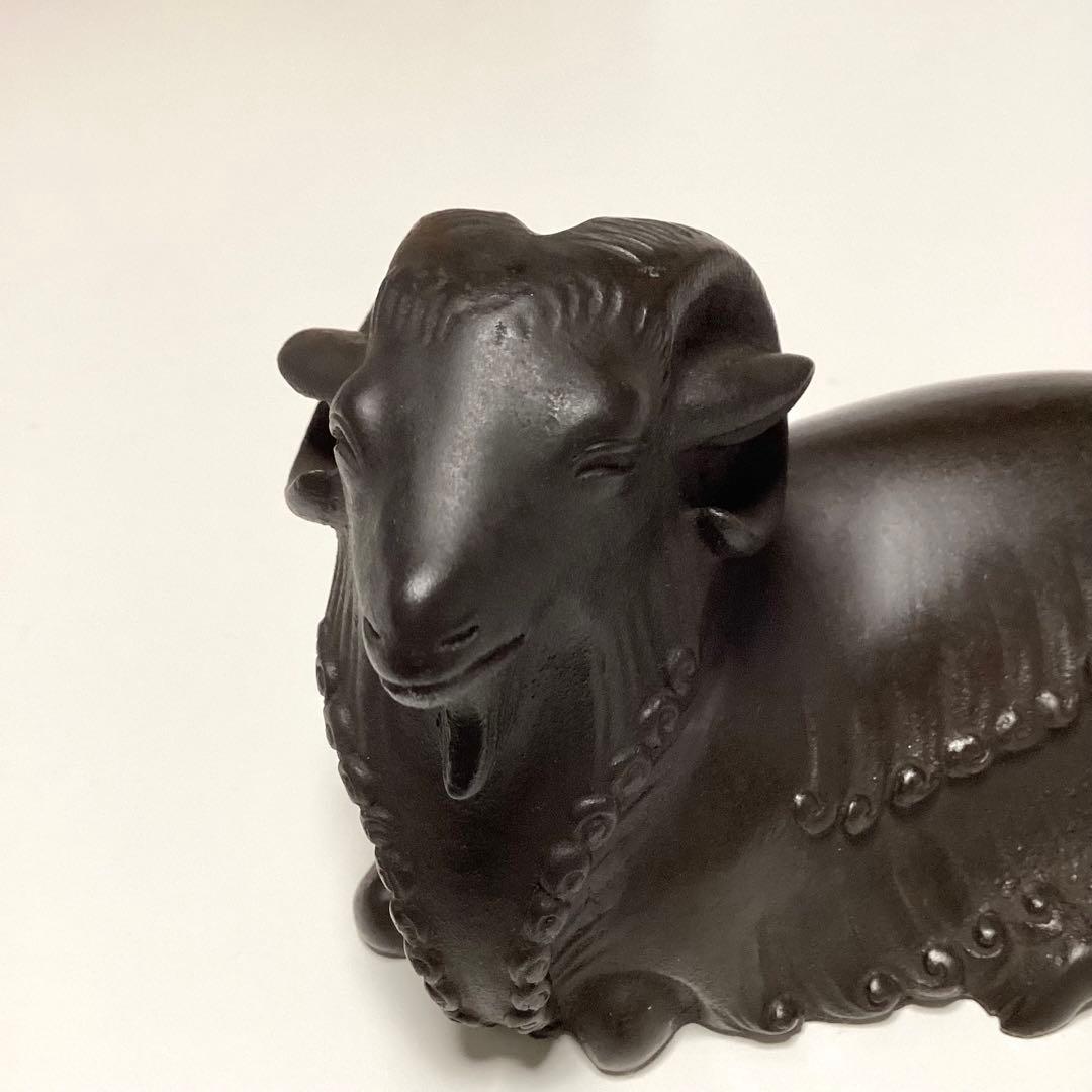 ☆人間国宝 ☆ 彫刻家 ☆ 香取正彦 ☆ 鋳銅　「羊」 置物　共箱　978g