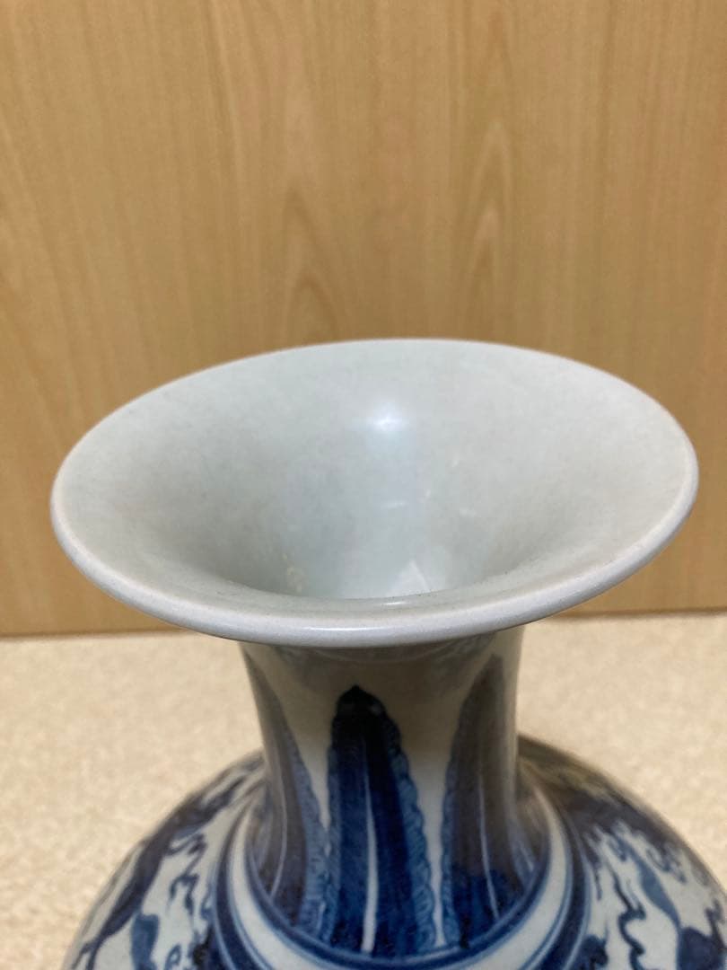 中国骨董／青白磁の馬と龍の花瓶／大明永樂年製／高さ約37 cm