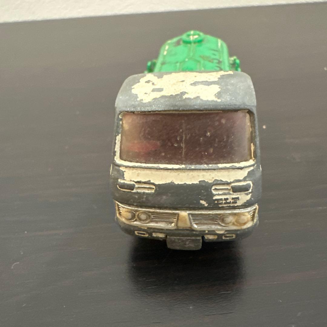 トミカ　いすゞ　エルフ　当時物