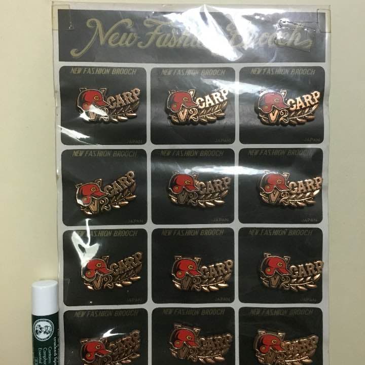 カープ 昭和 バッチ