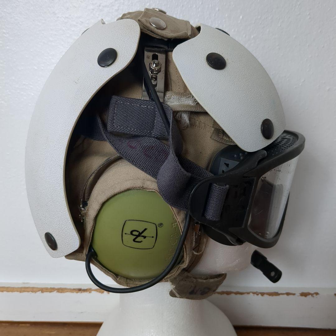 米軍実物　フライト デッキクルー ヘルメット　7 1/2 サイズ　コレクション