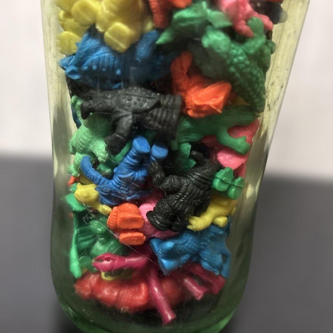 ウルトラ怪獣消しゴム フィギュア コカコーラ1リットル瓶詰め 当時物 昭和レトロ