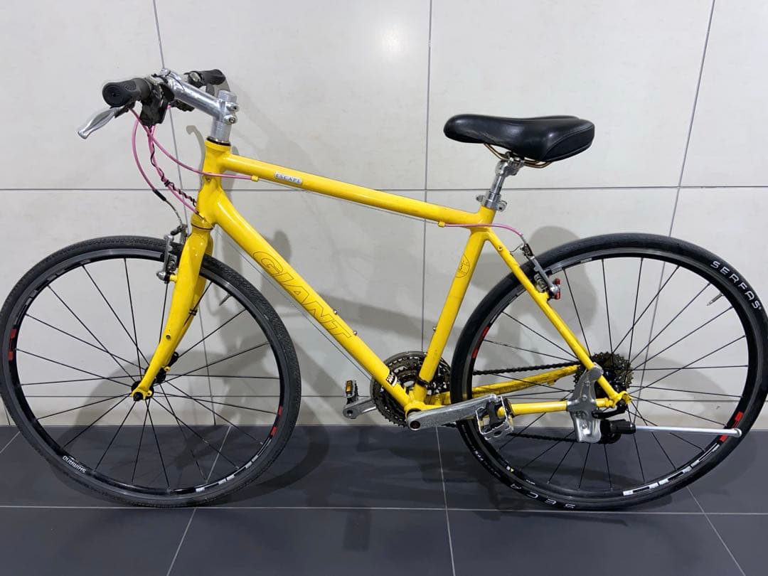 GIANT escape R3クロスバイク　ジャイアント　エスケープrx 自転車