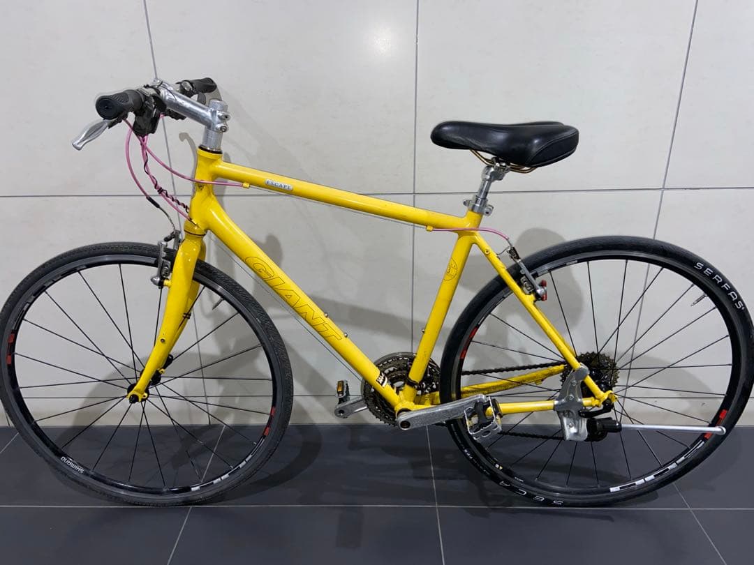 GIANT escape R3クロスバイク　ジャイアント　エスケープrx 自転車