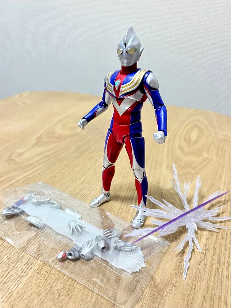【リペイント品】S.H.Figuarts 真骨彫 ウルトラマンティガマルチタイプ