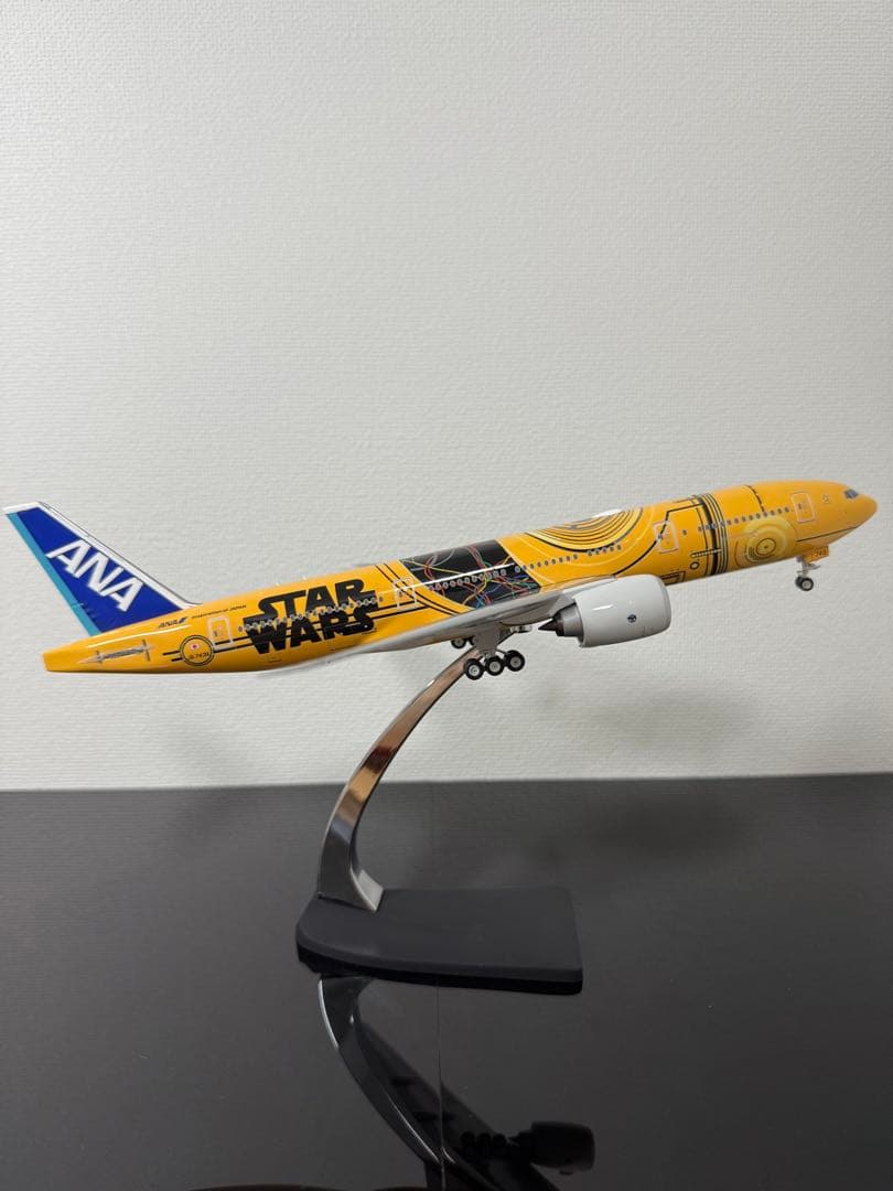 メ*3様 1/200 ANA JET B777-200ER C-3PO JA74