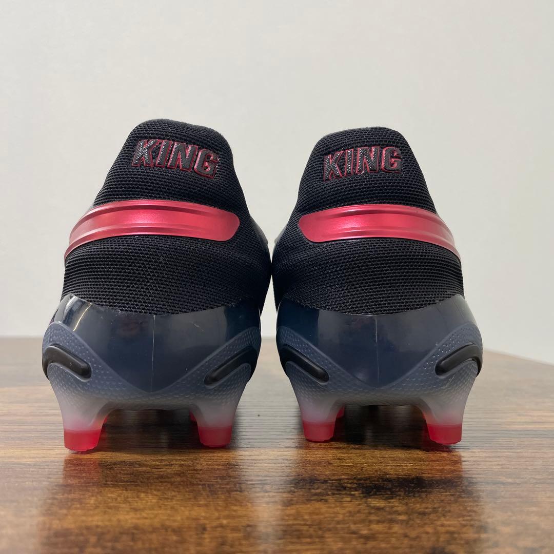 プーマ　キングアルティメット ローンチエディション FG/AG　25cm　箱無し