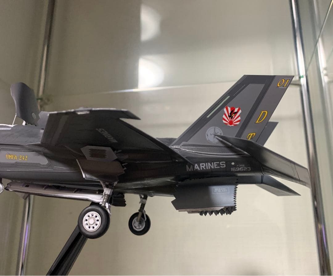 F-35B 1/48 垂直着陸状態
