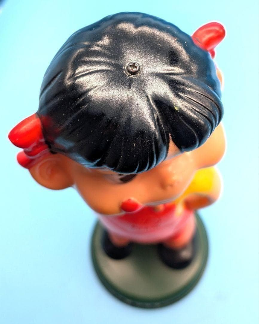 昭和レトロ 首振りペコちゃん 店頭用ソフビ/約３１センチ/台座付