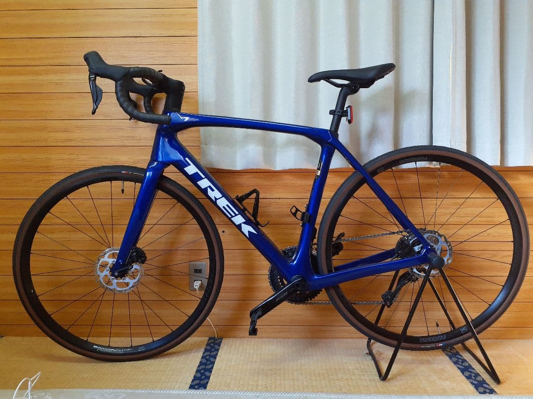 TREK　ドマーネSL6