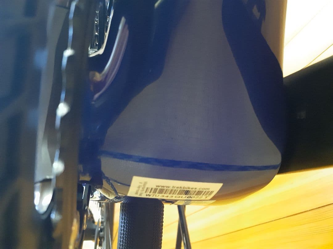 TREK　ドマーネSL6