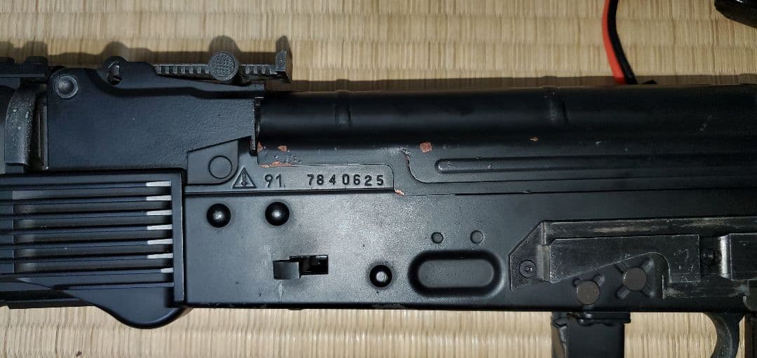 東京マルイ リポ化AK102 次世代 マガジン4本 バッテリー 初心者 引退