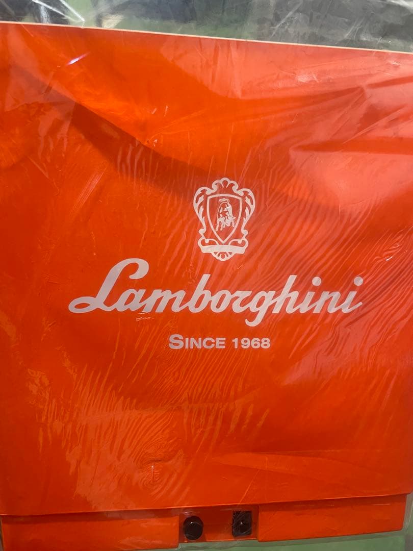 Lamborghini オレンジ・イエローセット 光るシャンパンクーラー付き