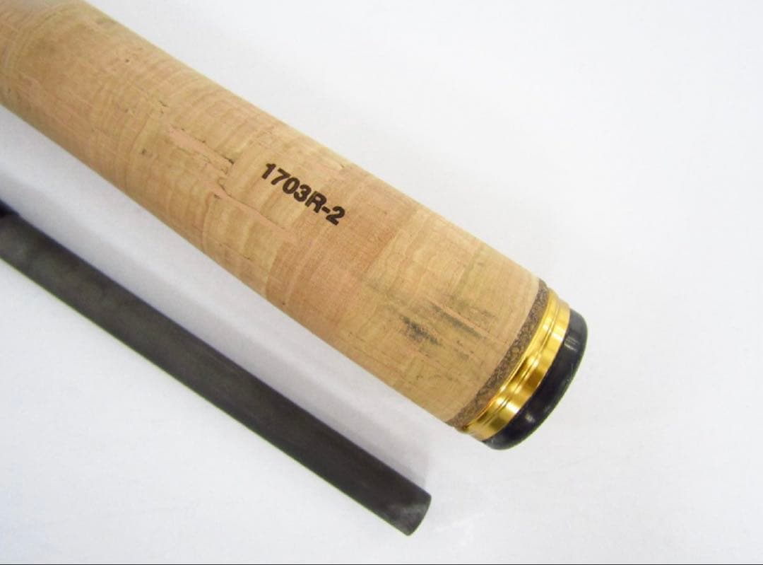 ワールドシャウラリミテッド 1703R-2 ルアーロッド ケース付き