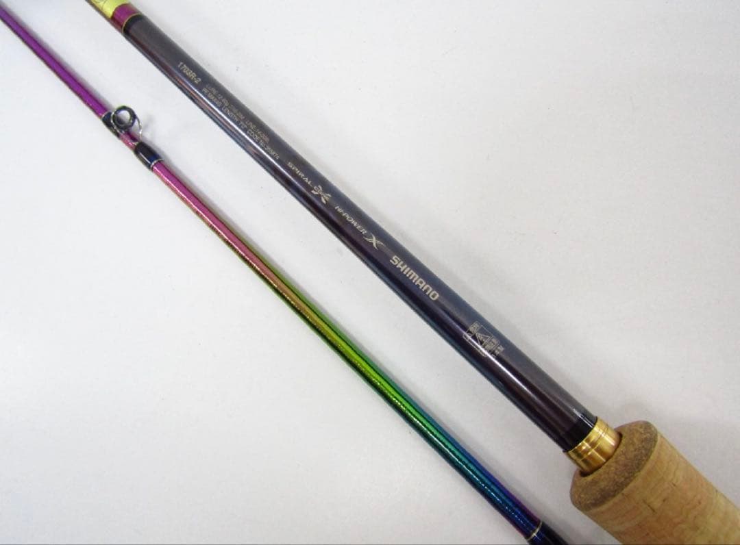 ワールドシャウラリミテッド 1703R-2 ルアーロッド ケース付き