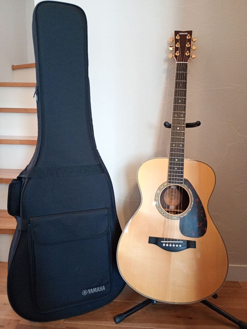 Yamaha LS16 ARE アコースティックギター
