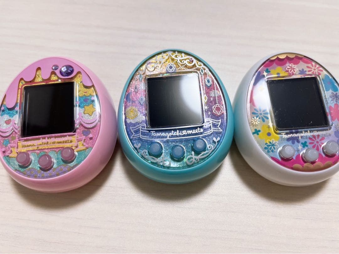 たまごっち　ファンタジーみーつ　パステルみーつ　スイーツみーつ