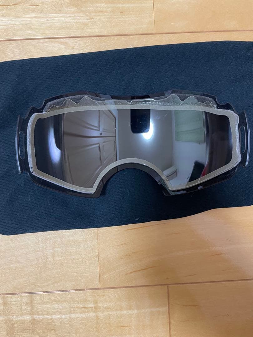 OAKLEY オークリー スキー スノーボード ゴーグル 交換レンズ３枚付き