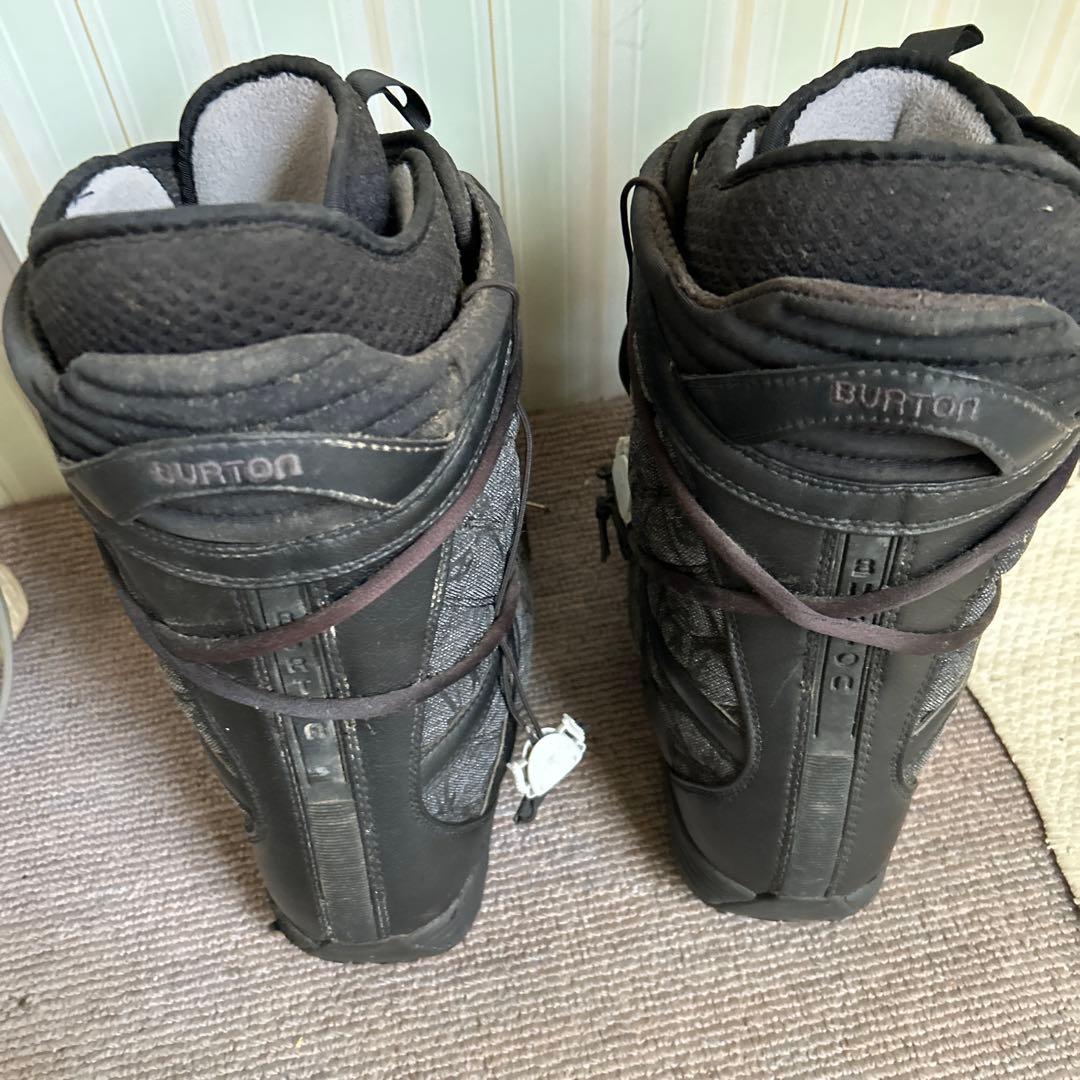 値下 正規品 おすすめ BURTON スノーボードブーツ ブラック 綺麗です
