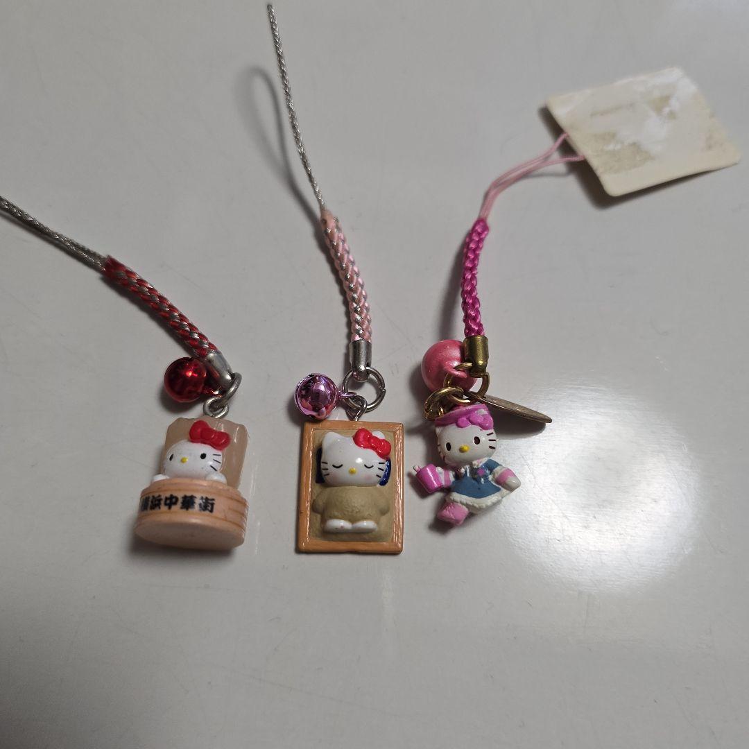 ご当地キティ　まとめ売り80個