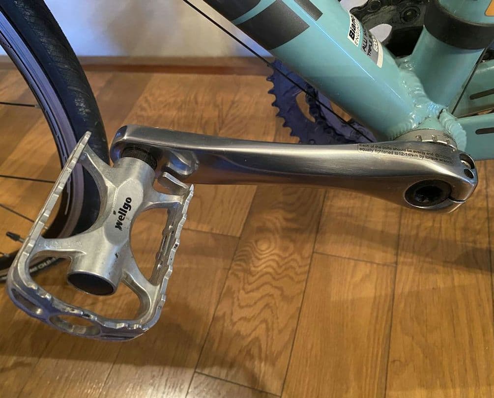 Bianchi via nirone7 105＋TIAGRA 手渡し希望