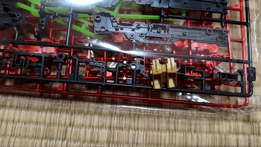 RG 　沙扎比　メカニカルコアメッキ